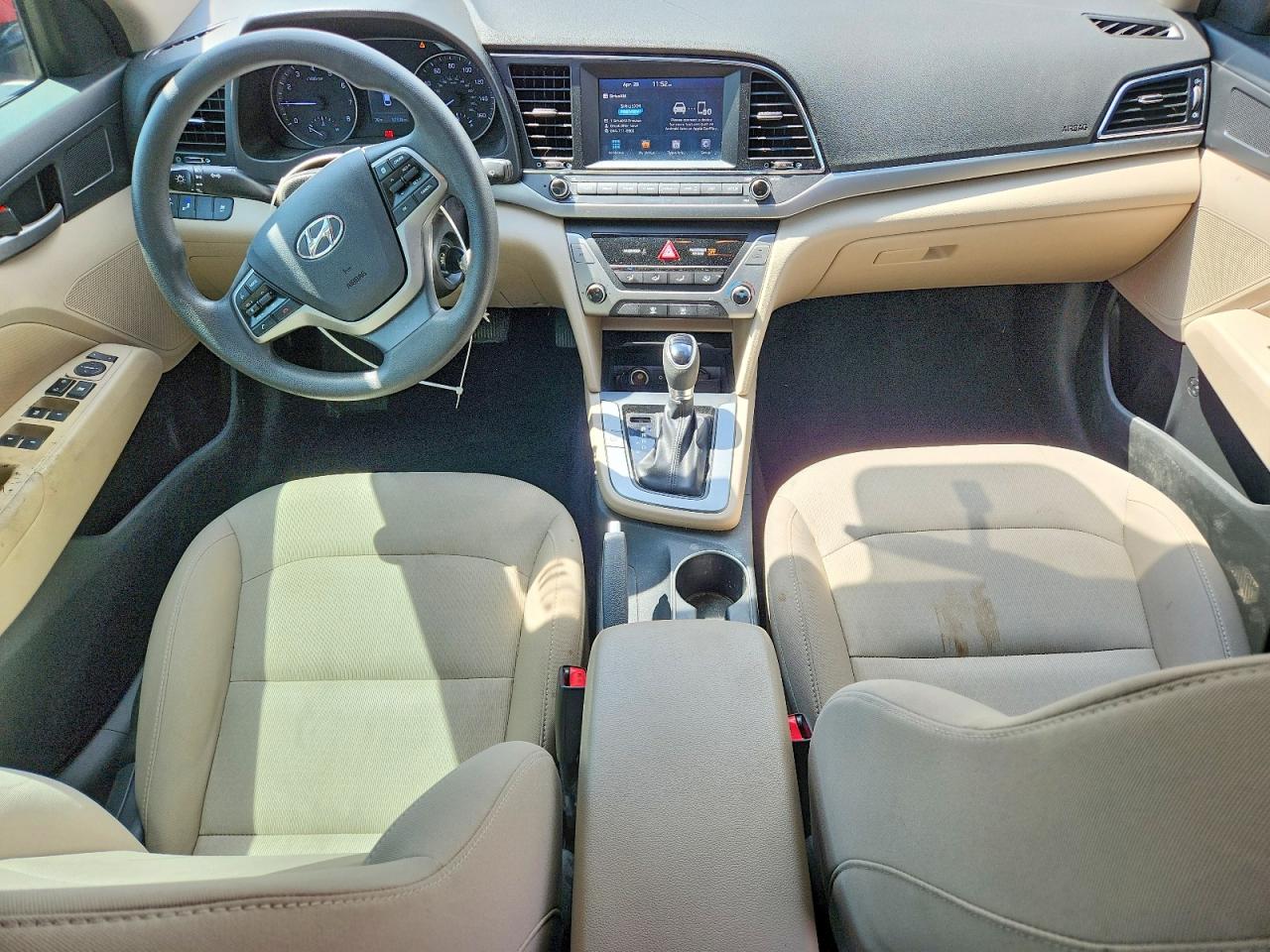 Hyundai ELANTRA Sel