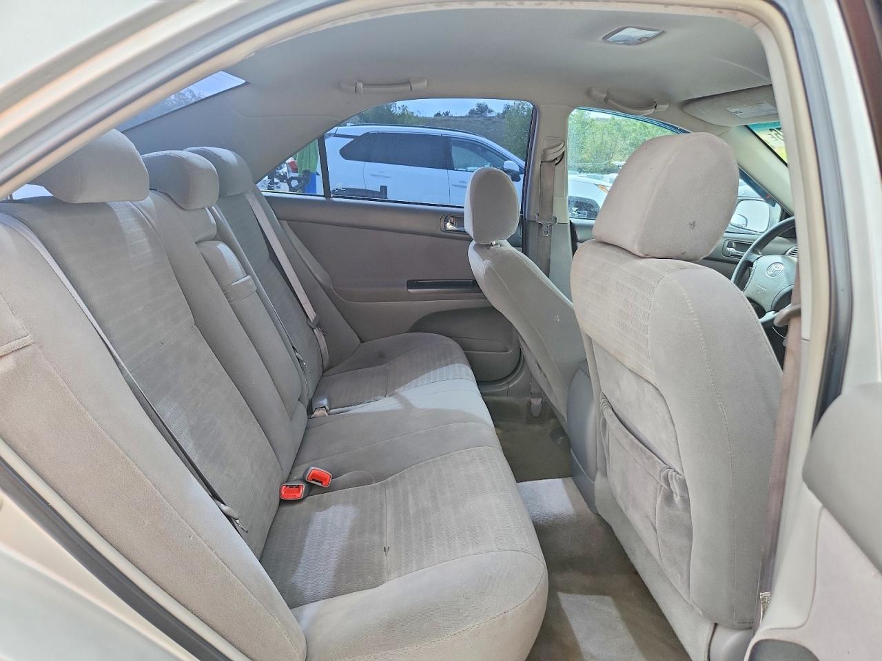 Toyota Camry Le