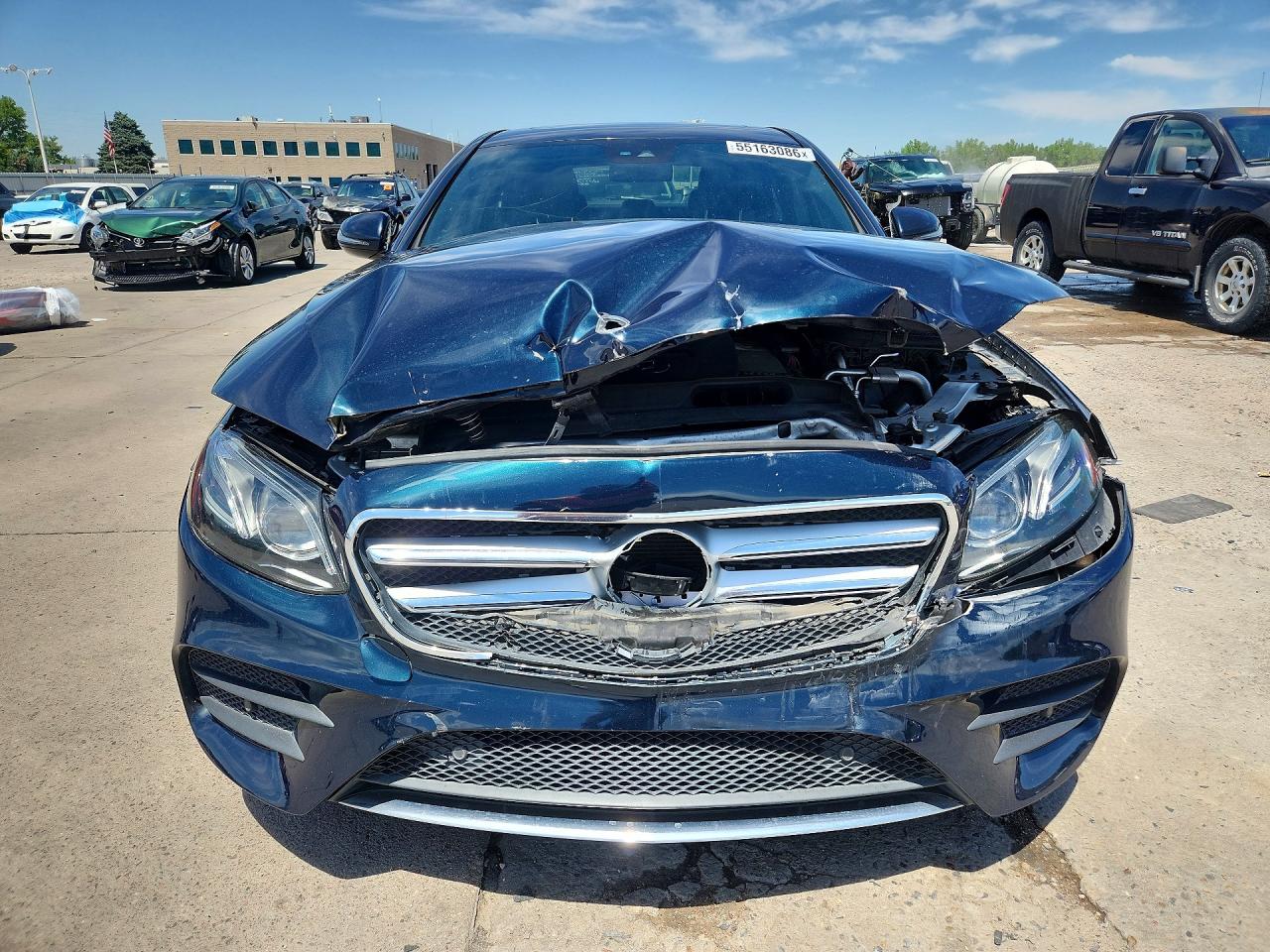 Mercedes-Benz E-Class 300 4matic