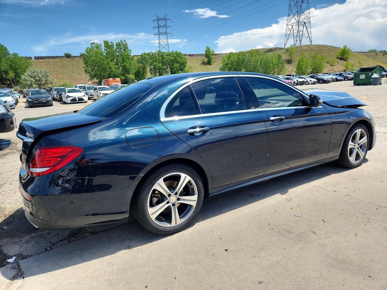 Mercedes-Benz E-Class 300 4matic