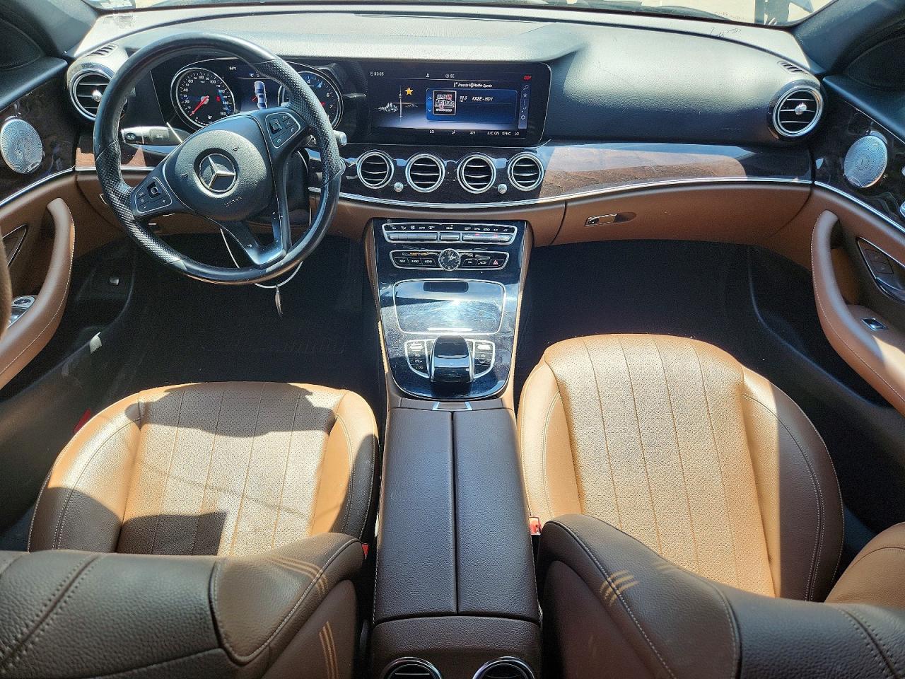 Mercedes-Benz E-Class 300 4matic