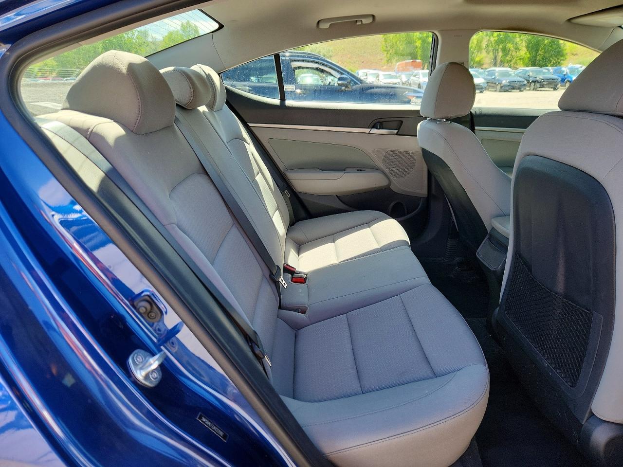 Hyundai ELANTRA Value Edition