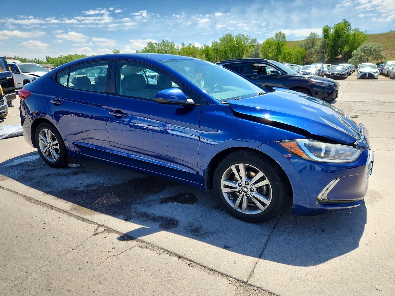 Hyundai ELANTRA Value Edition