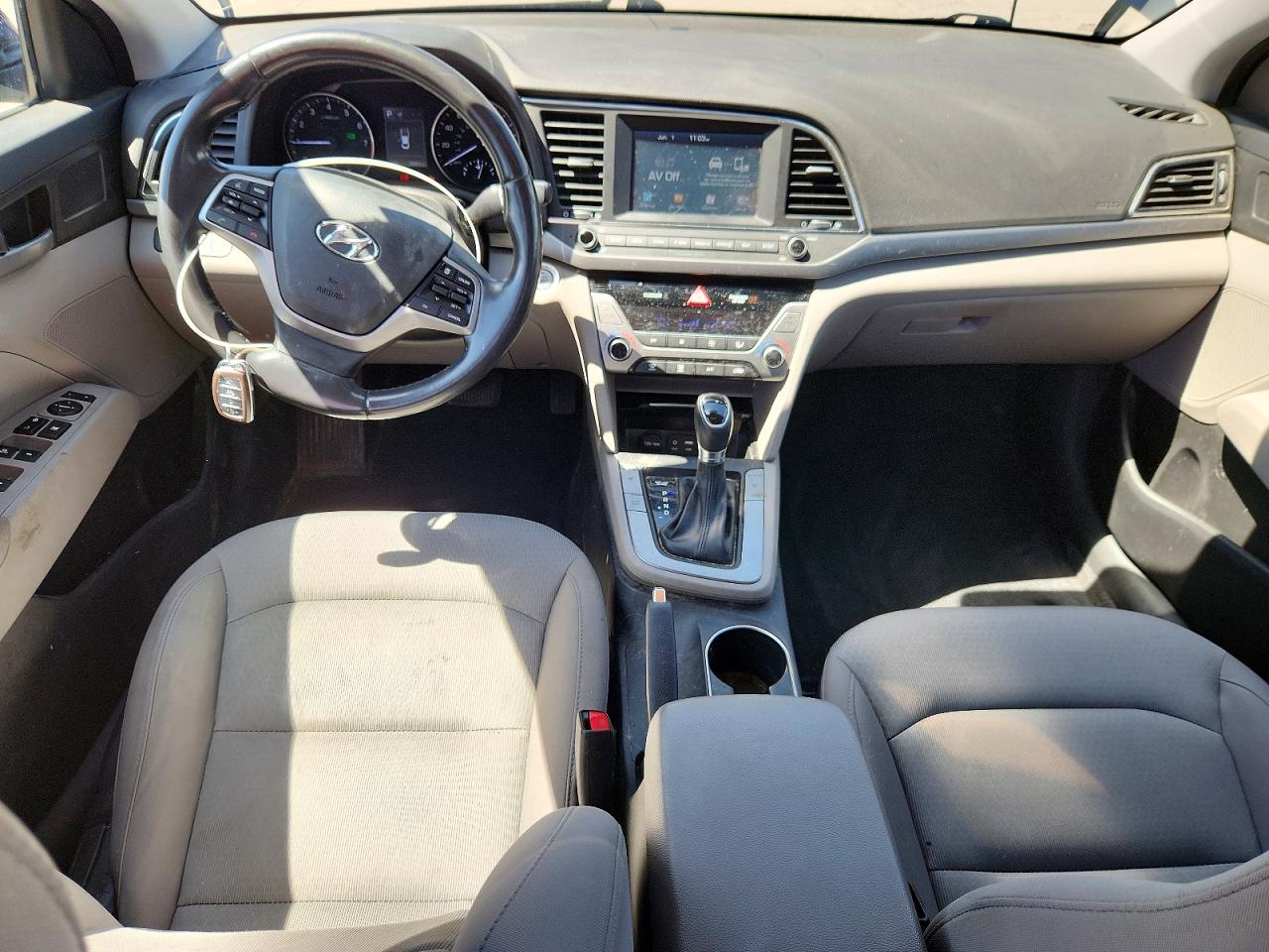 Hyundai ELANTRA Value Edition