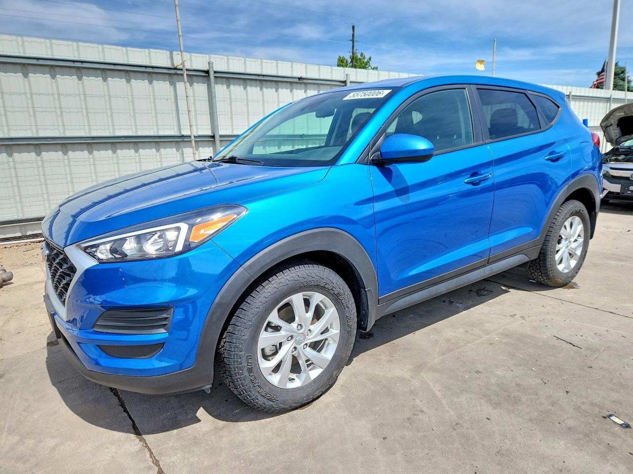 Salvage Hyundai TUCSON Image