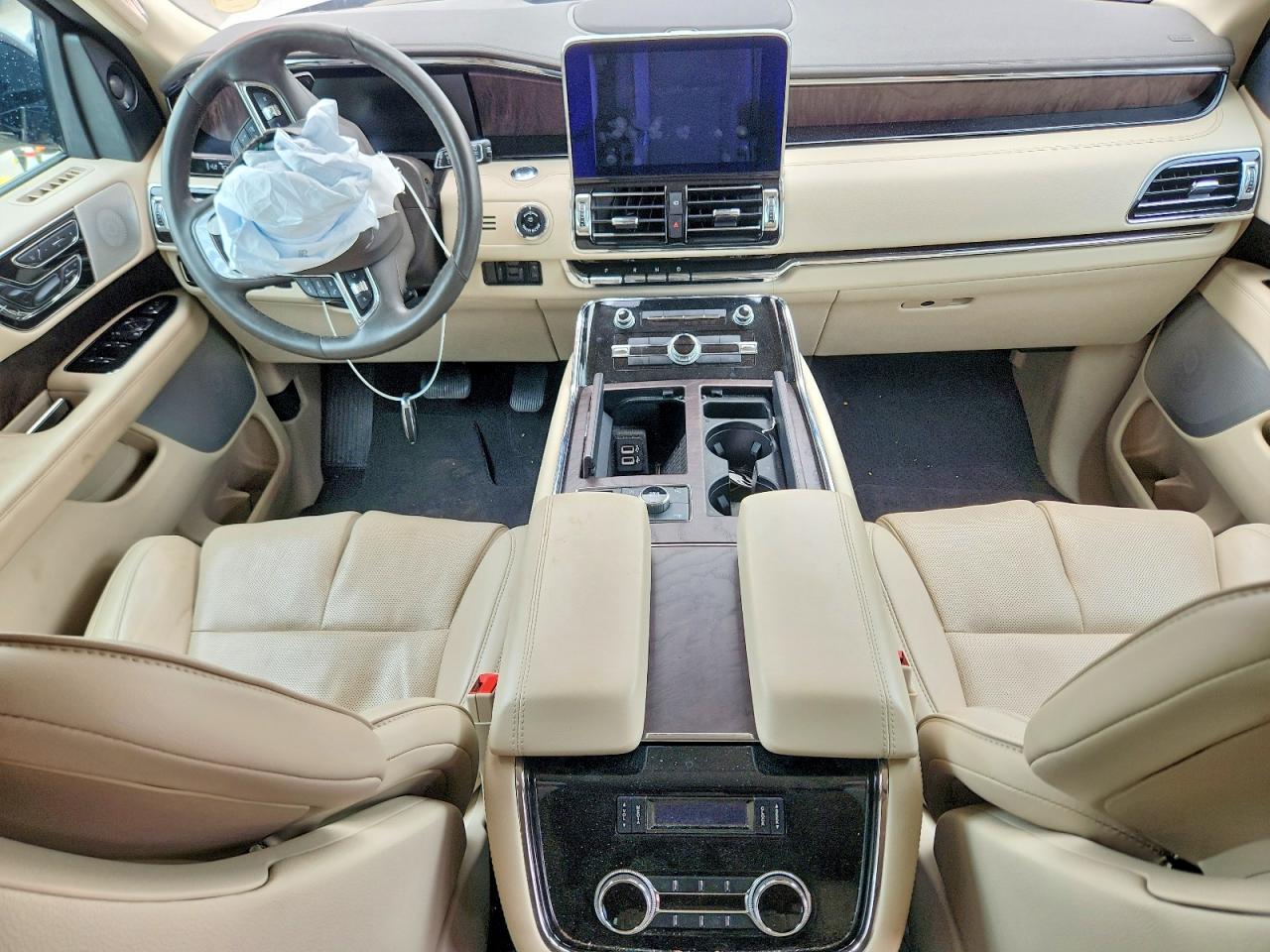 Lincoln Navigator Reserve