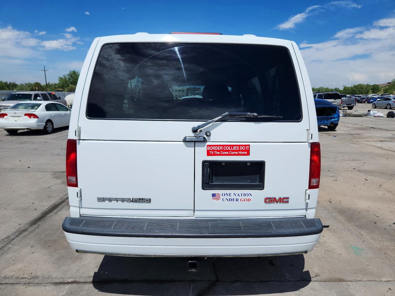 GMC Safari Xt