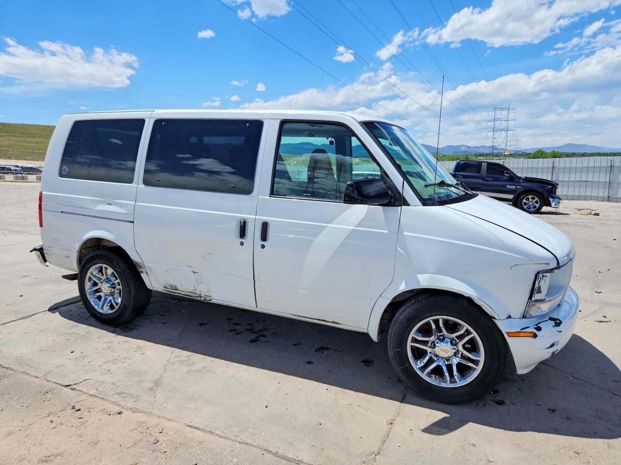 GMC Safari Xt