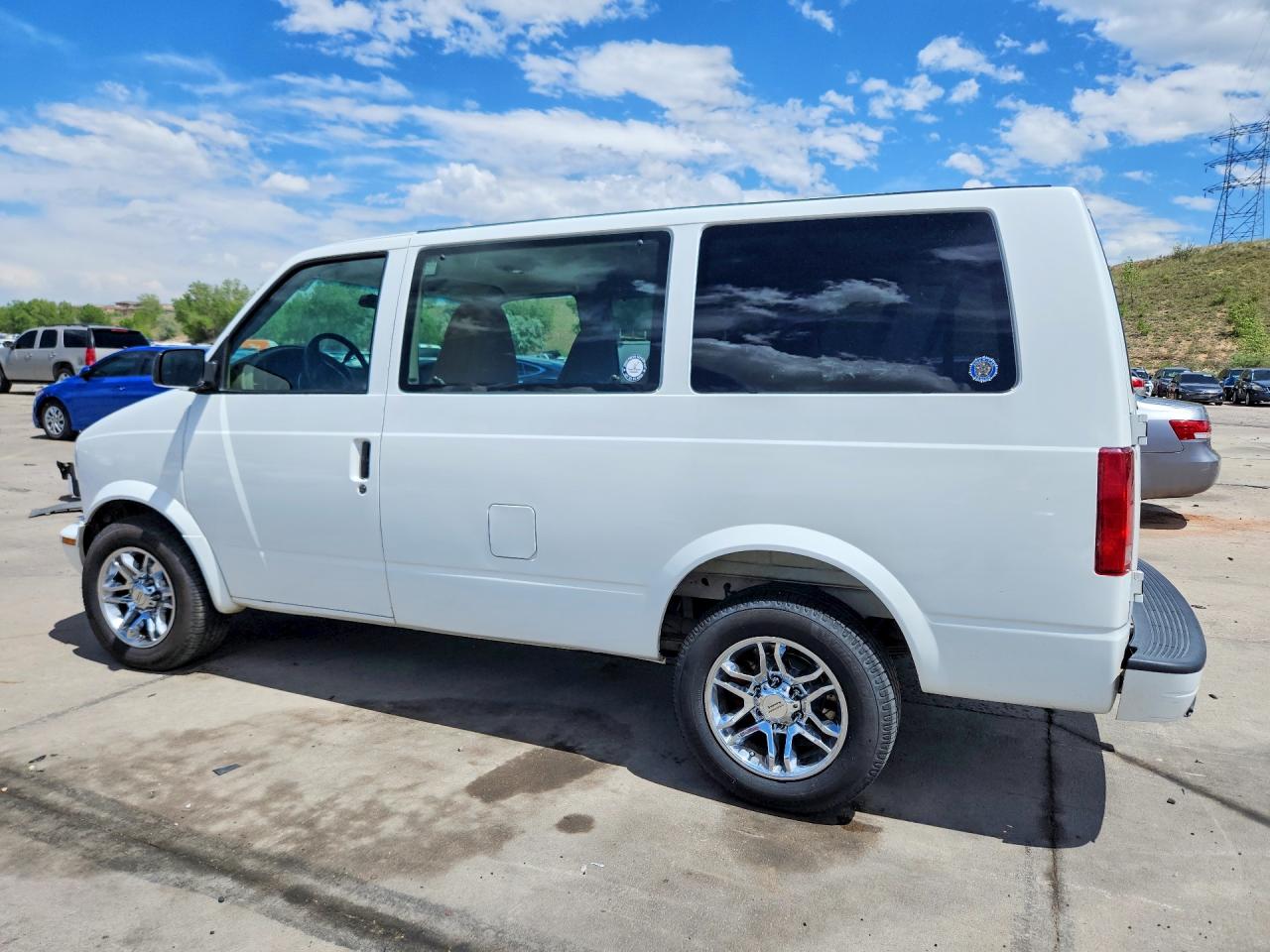 GMC Safari Xt