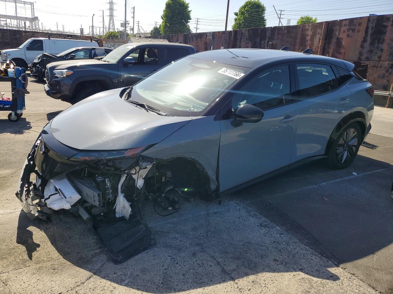 Salvage Nissan Ariya Image