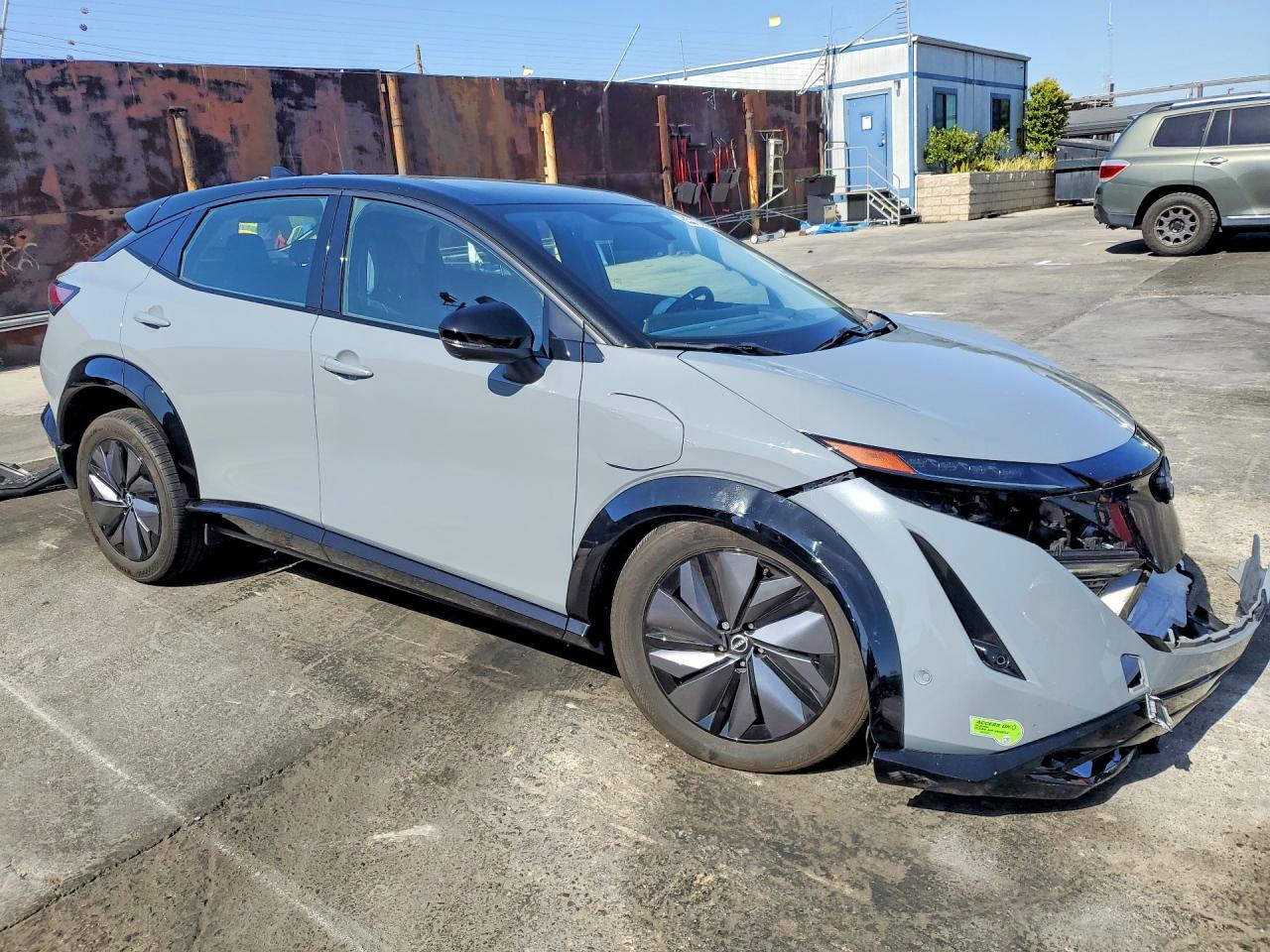 Nissan Ariya Platinum +