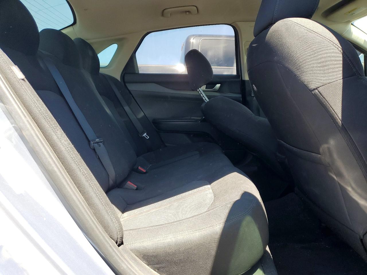 Kia K5 Lx