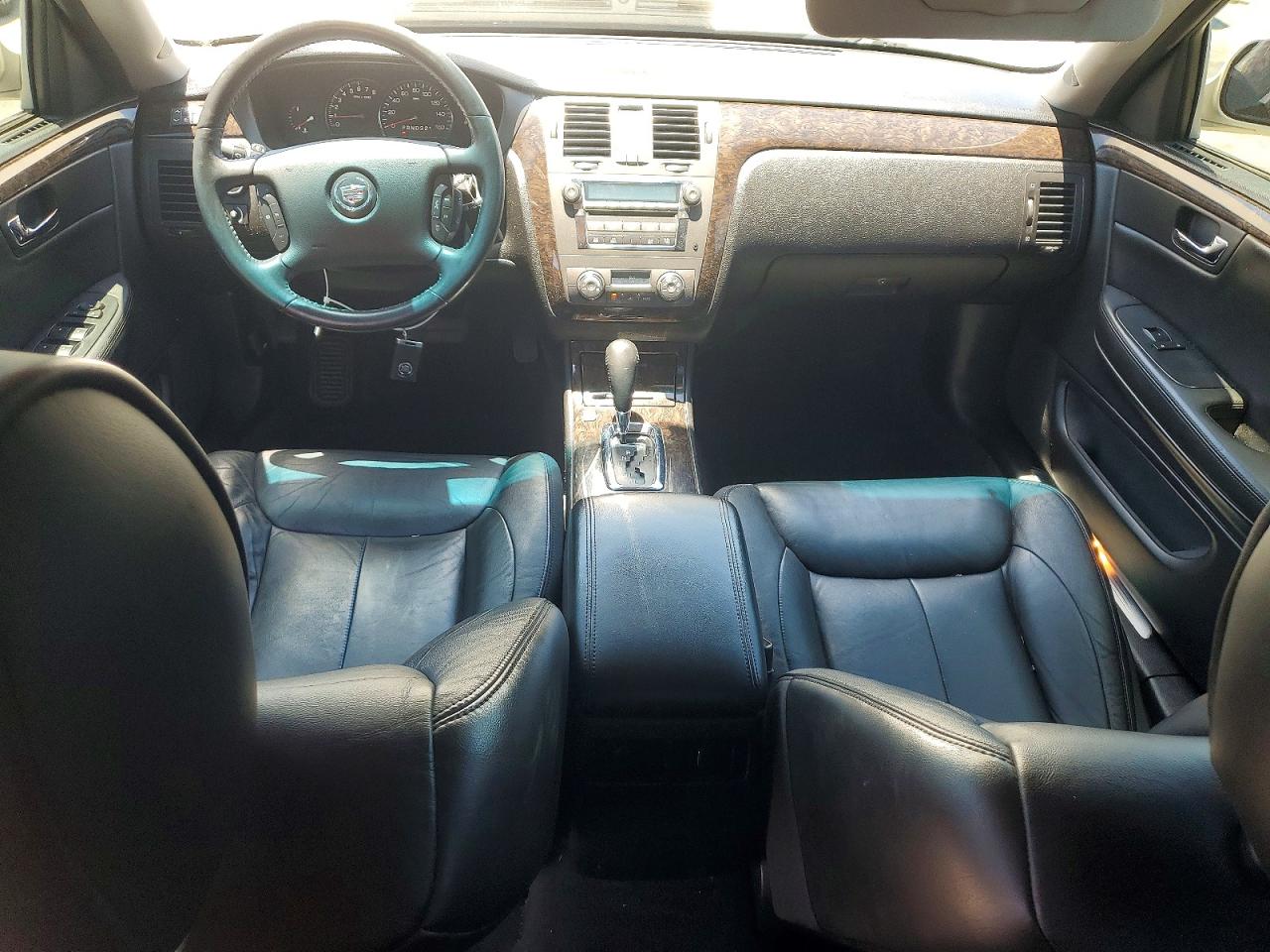 Cadillac DTS