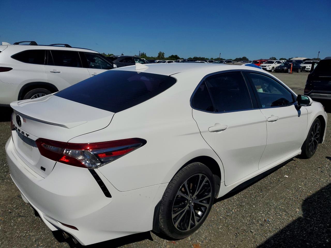 Toyota Camry Se