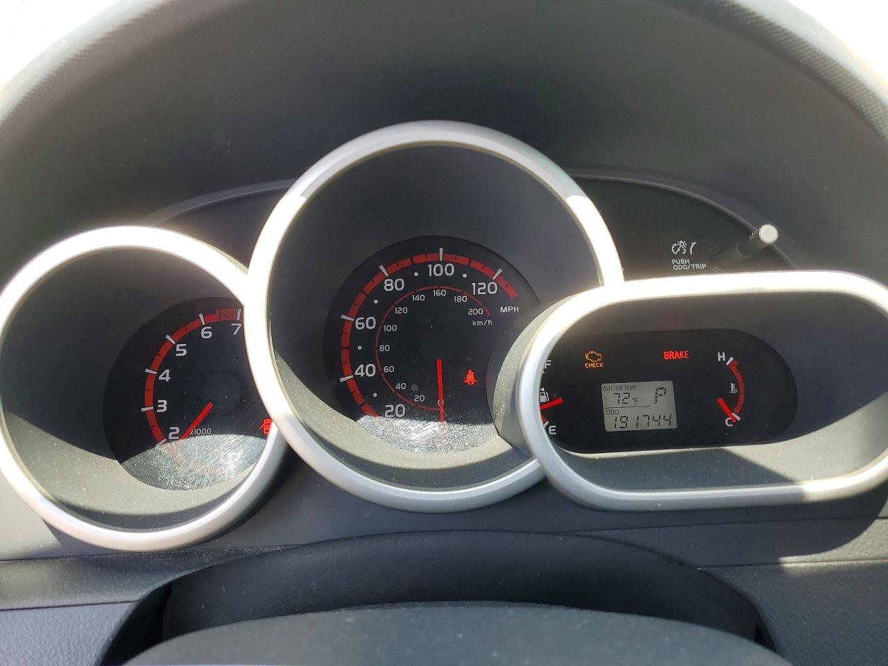 Toyota Matrix Base