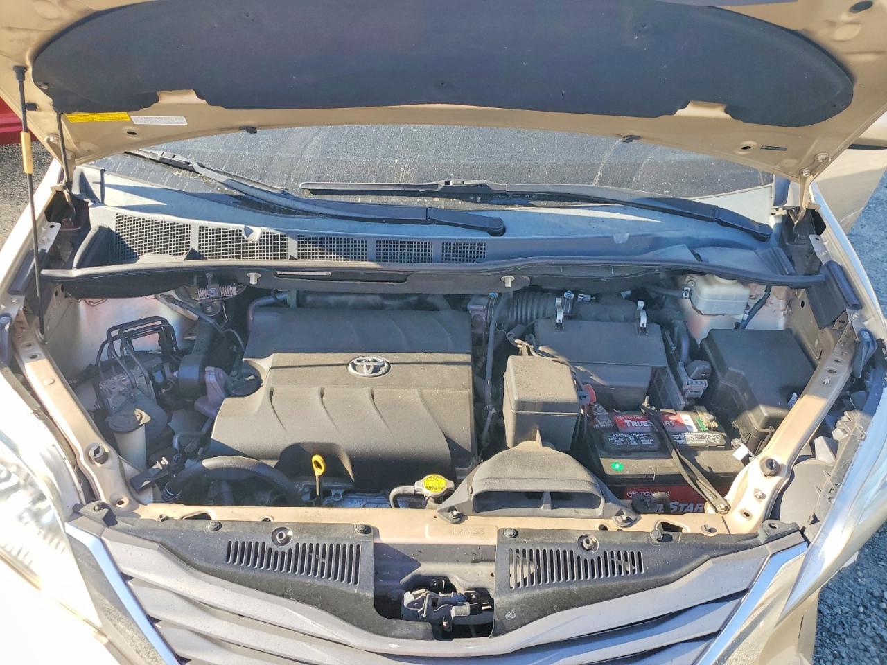 Toyota Sienna Xle 7-passenger