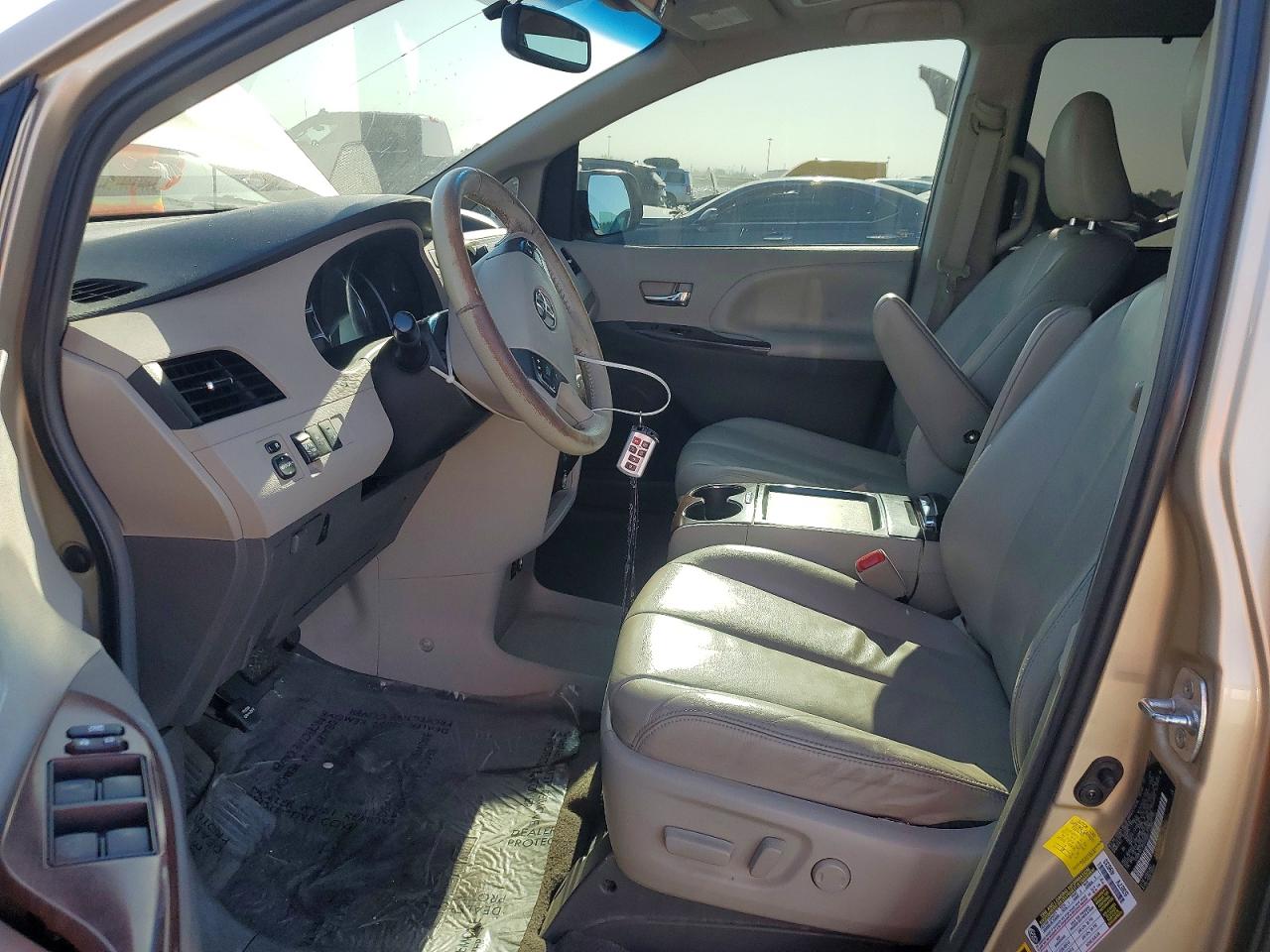 Toyota Sienna Xle 7-passenger