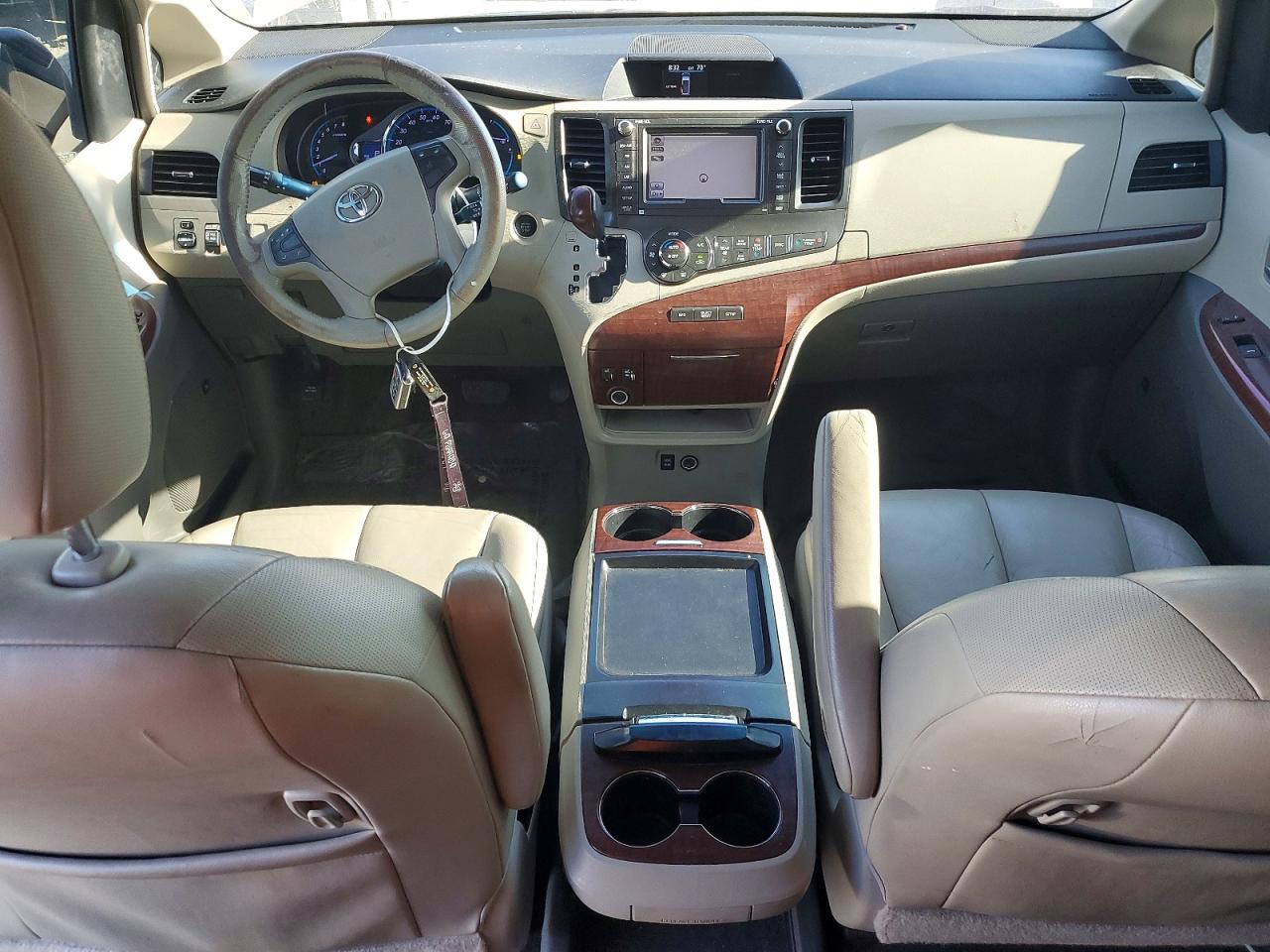 Toyota Sienna Xle 7-passenger