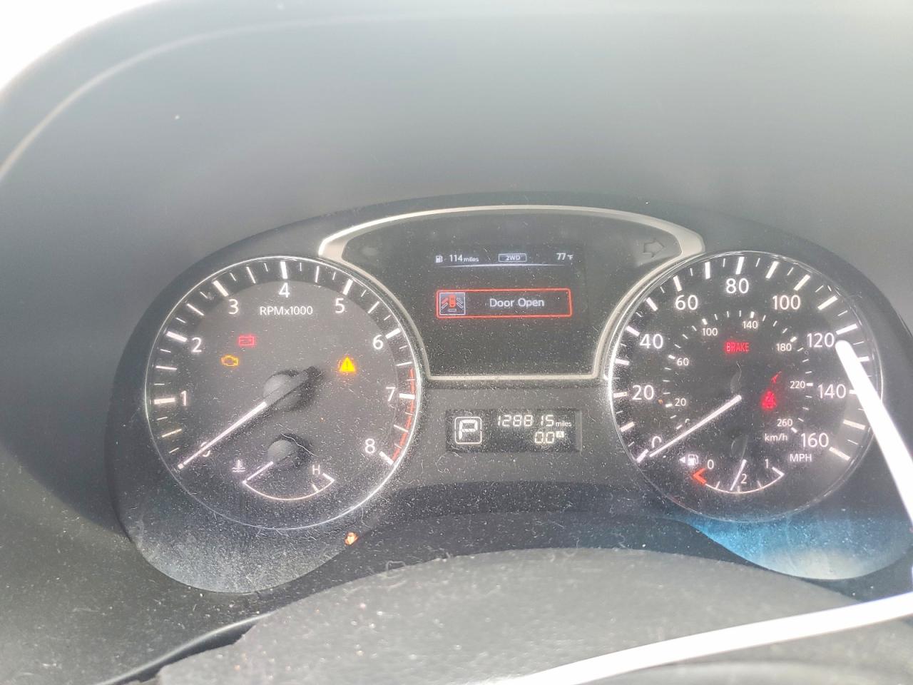 Nissan Pathfinder S