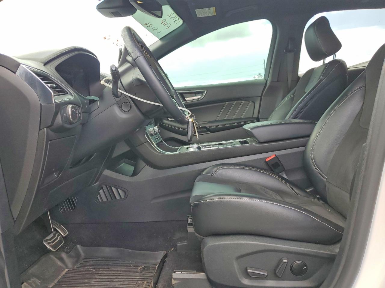 Ford Edge St