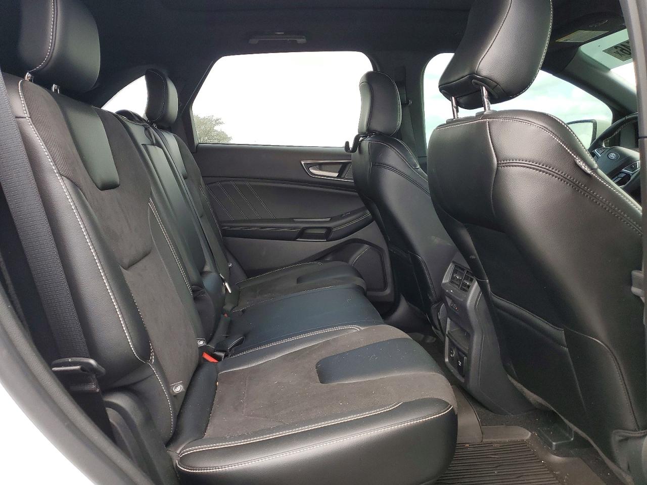 Ford Edge St