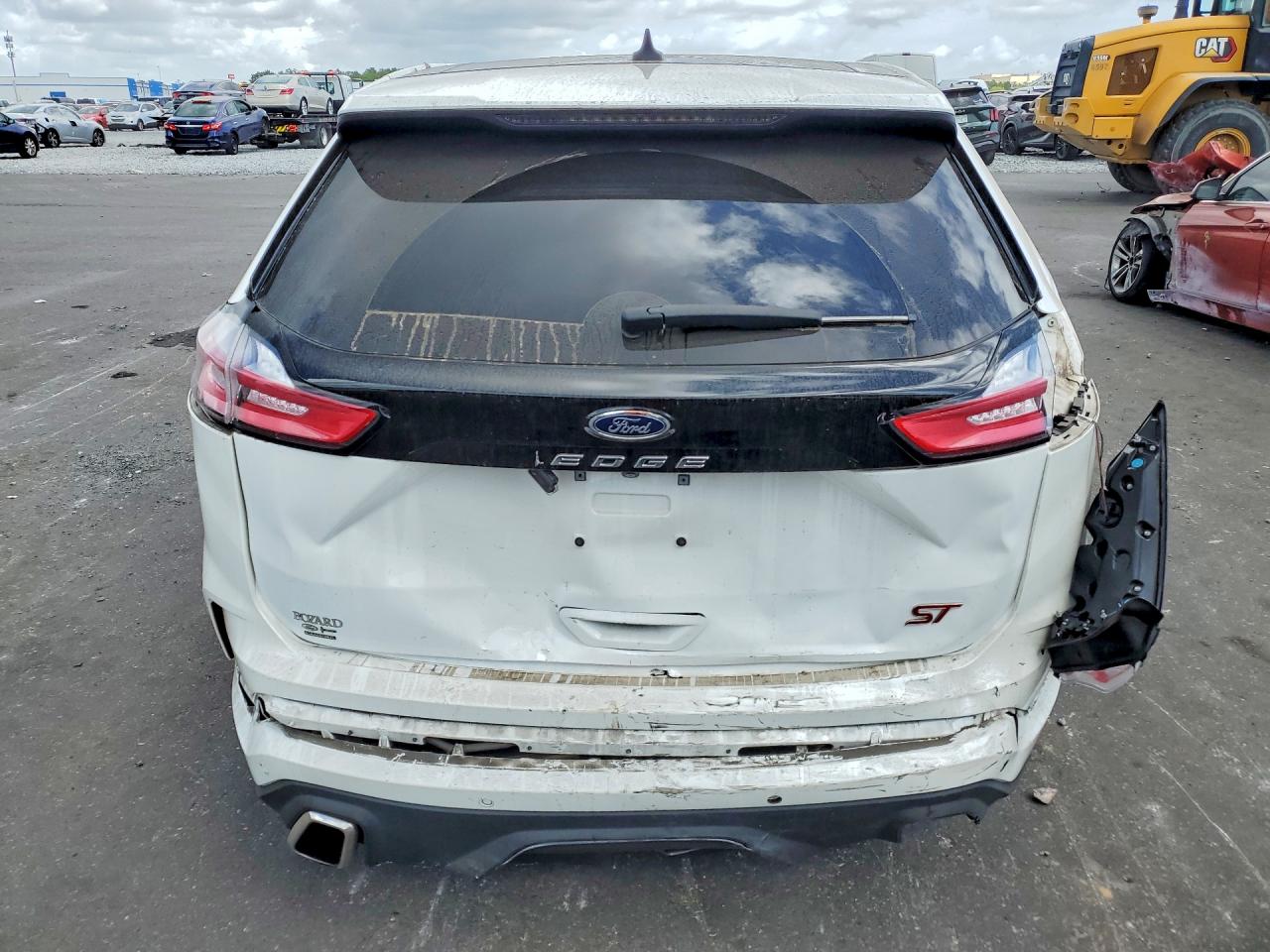 Ford Edge St
