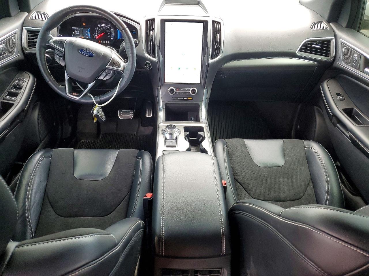 Ford Edge St