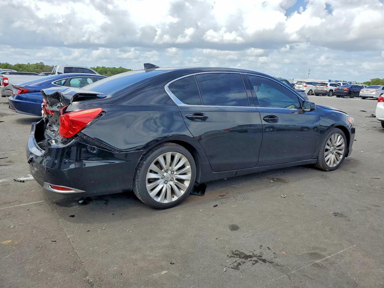 Acura RLX Advance