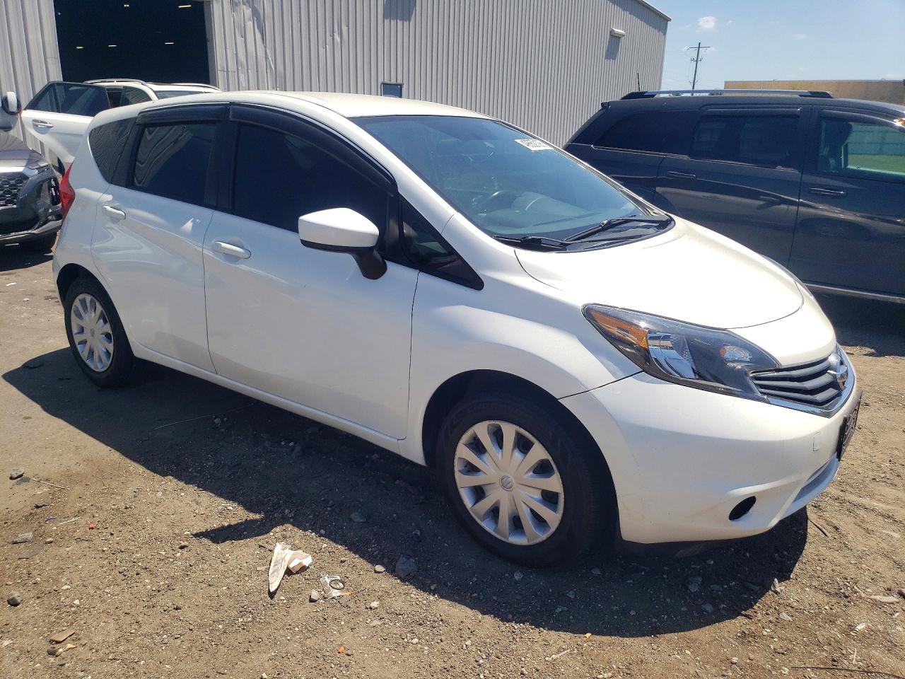 Nissan Versa Sv
