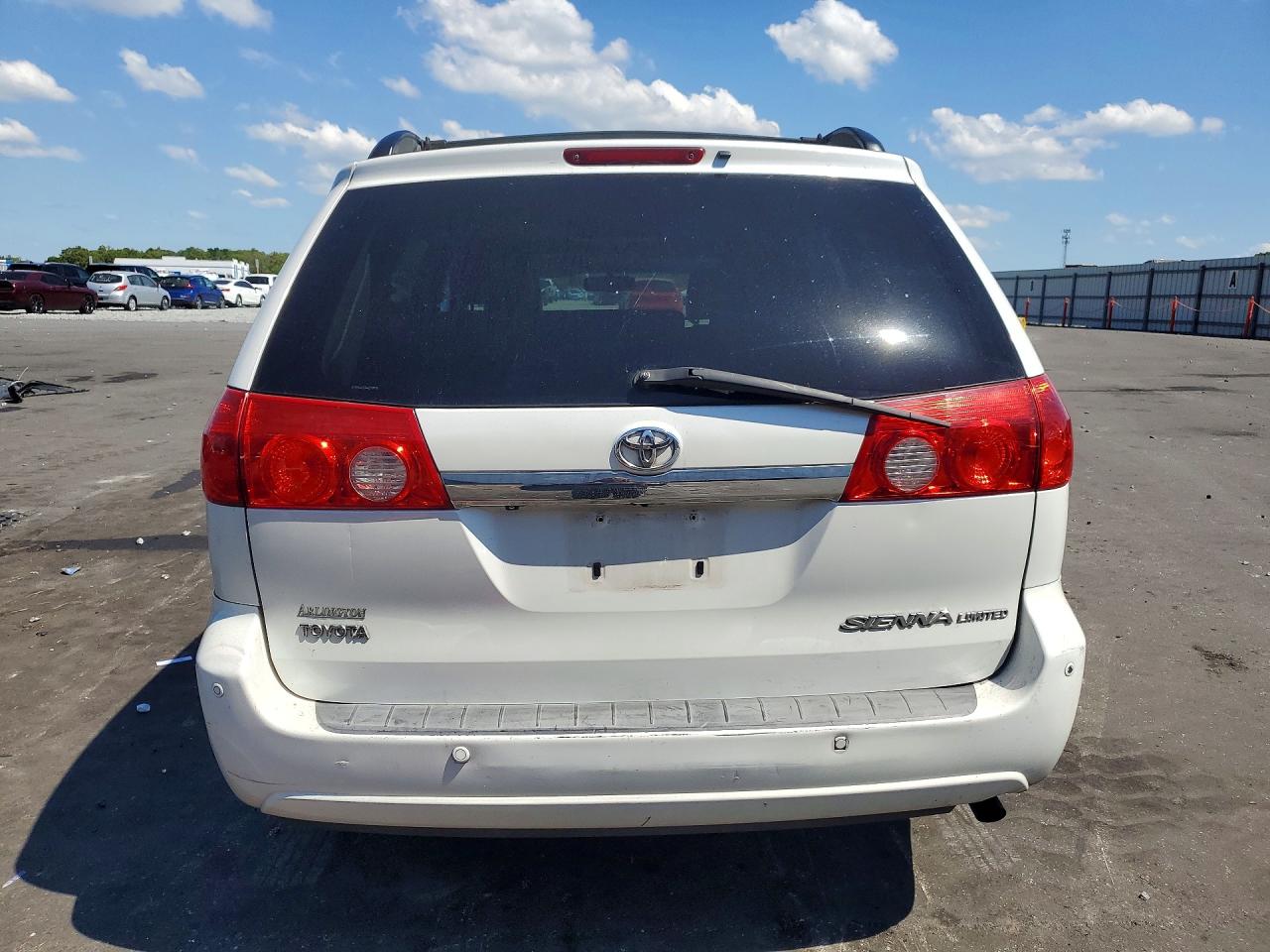 Toyota Sienna Xle Limited