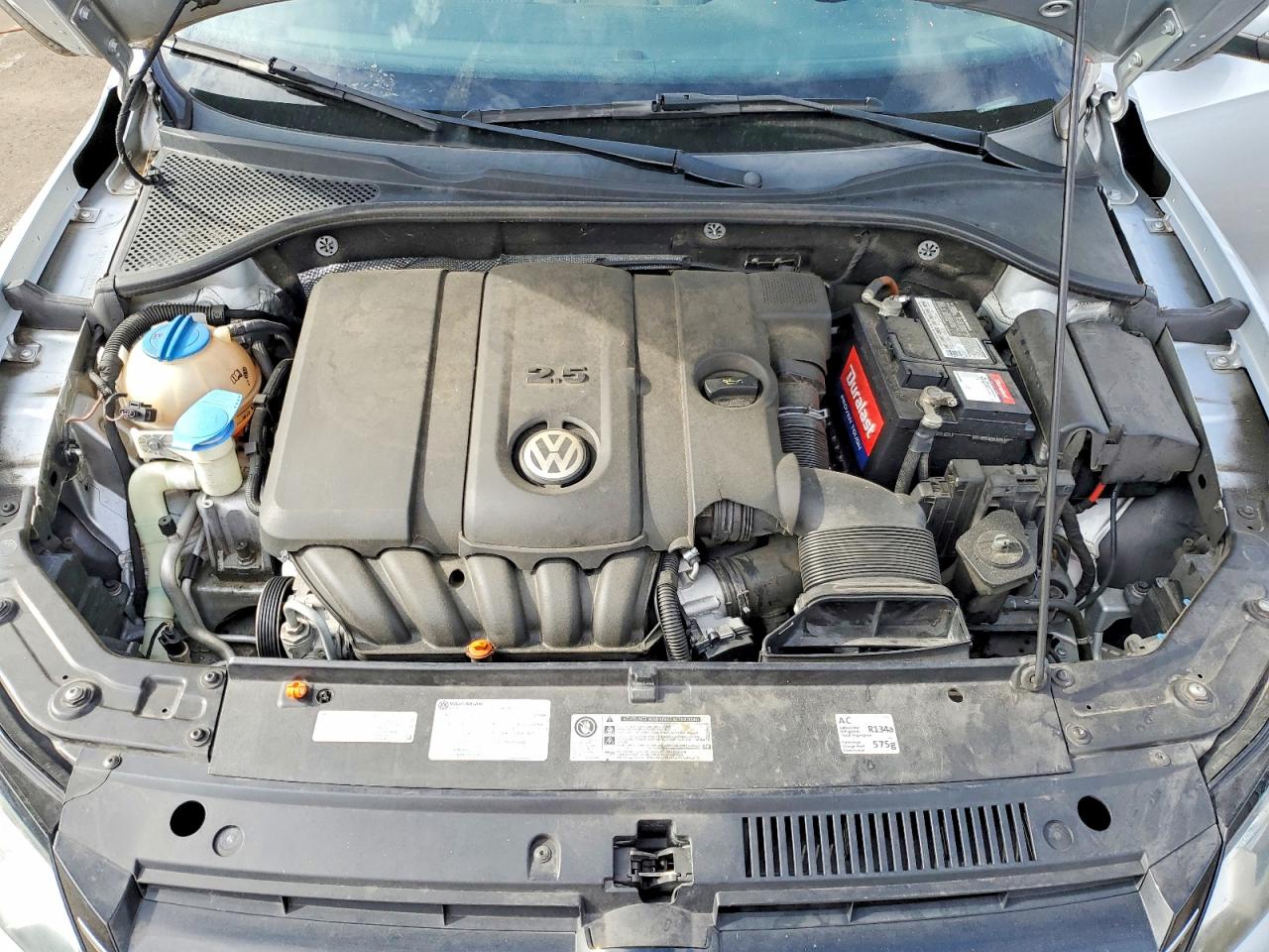 Volkswagen Passat S