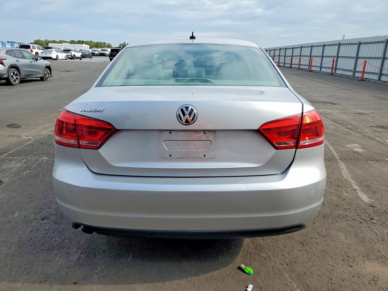 Volkswagen Passat S