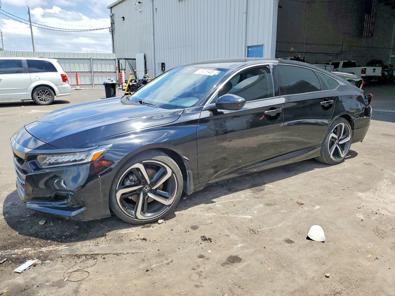 Salvage Honda Accord Image