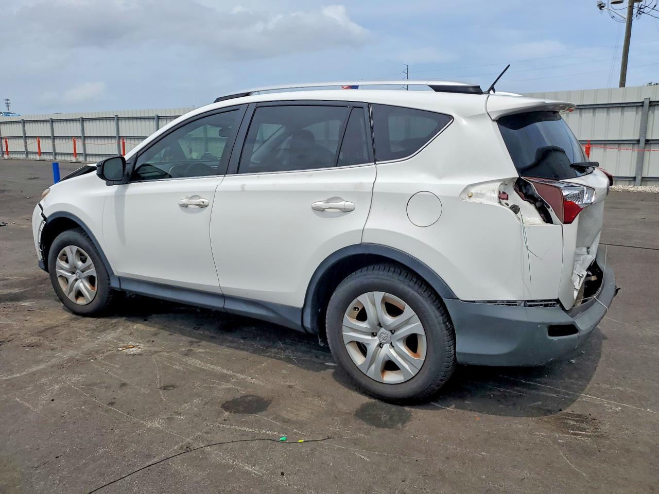 Toyota RAV4 Le