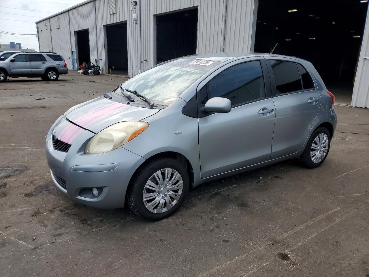 Salvage Toyota Yaris Image