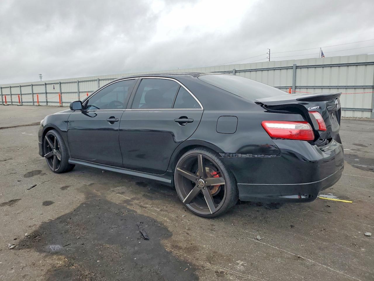 Toyota Camry Se V6