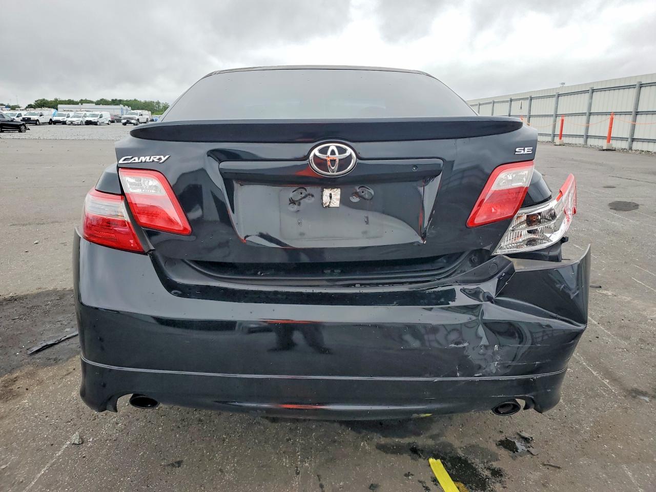 Toyota Camry Se V6
