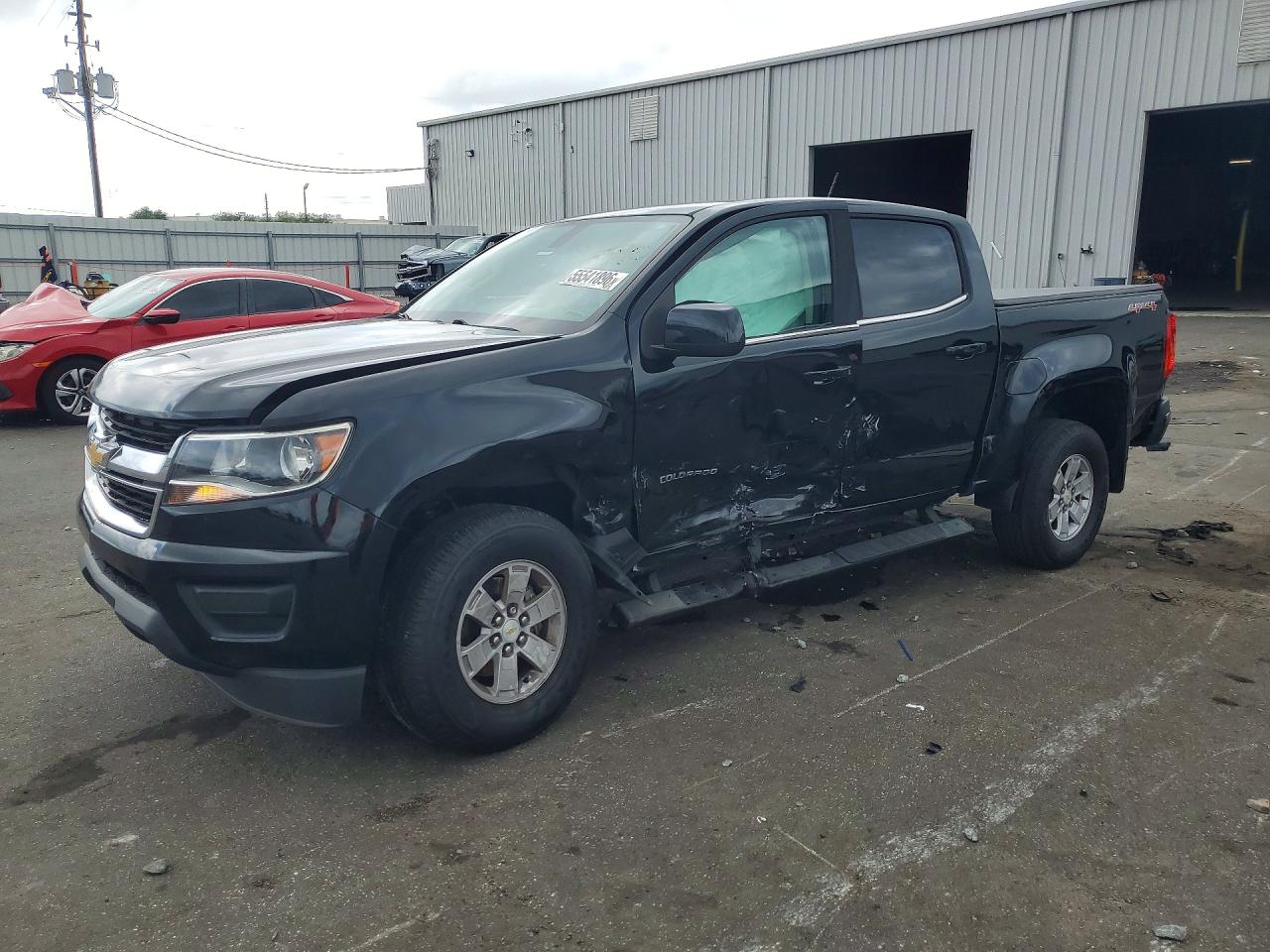 Salvage Chevrolet Colorado Image