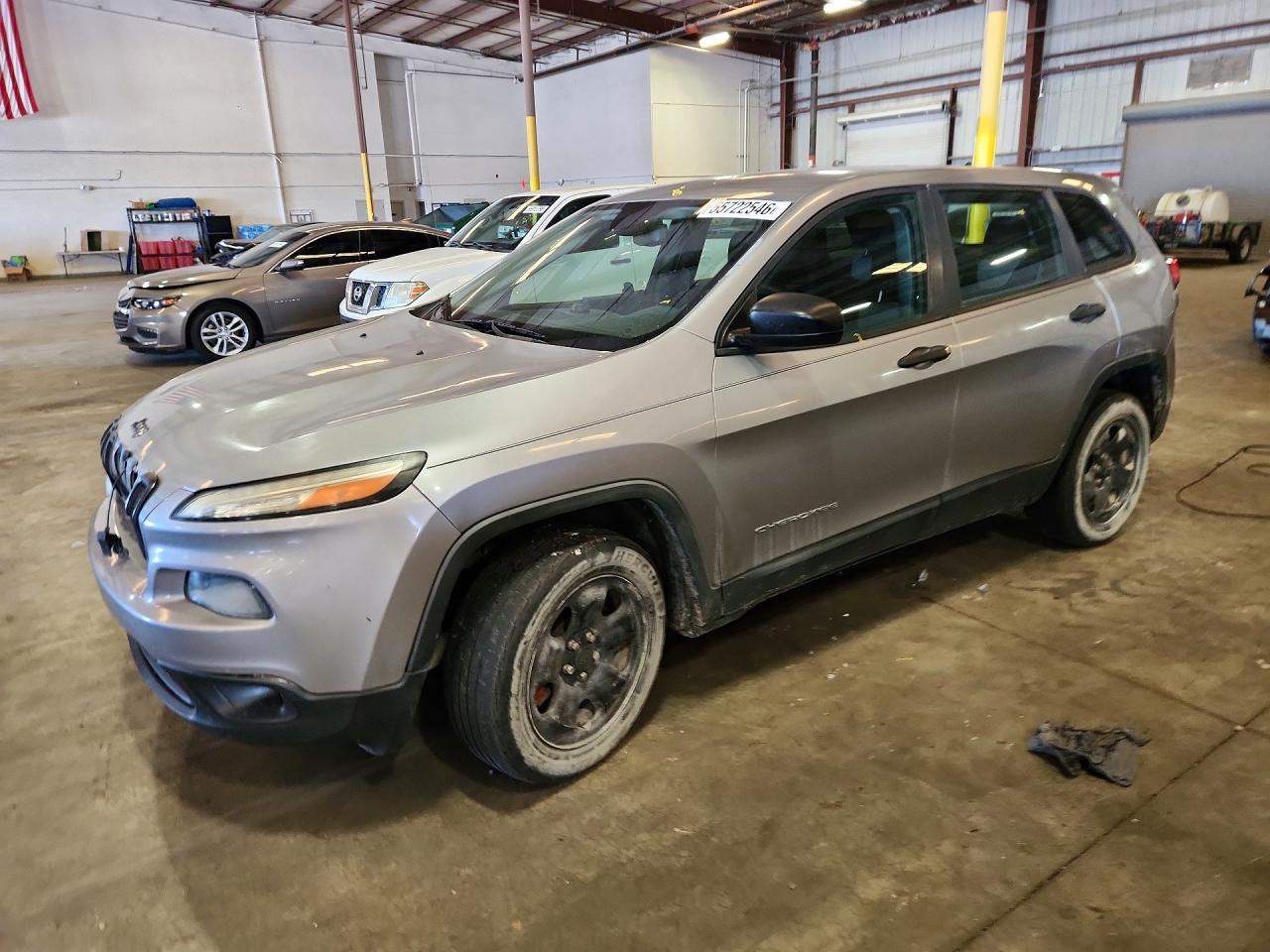 Salvage Jeep Cherokee Image