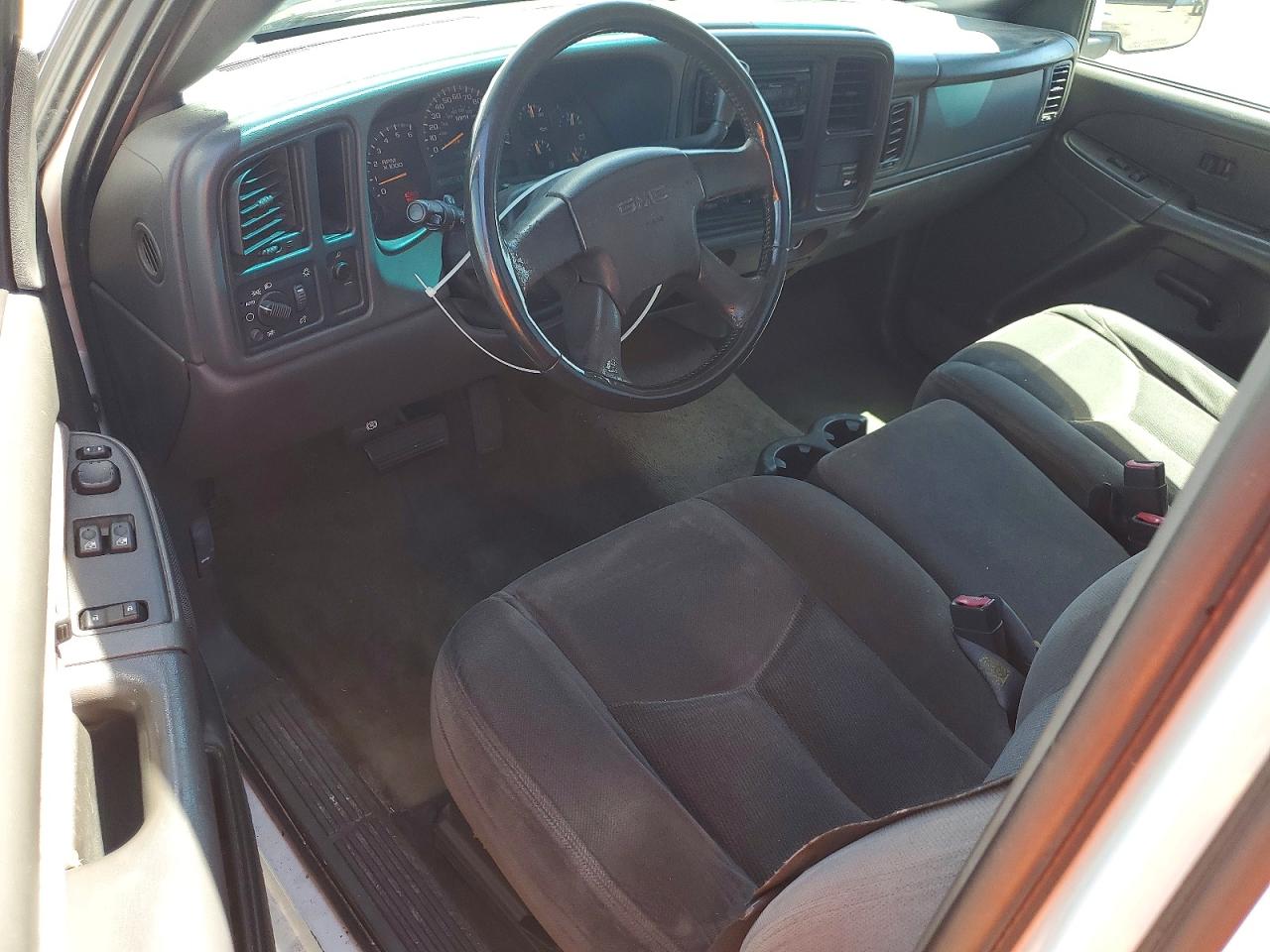 GMC Sierra C1500