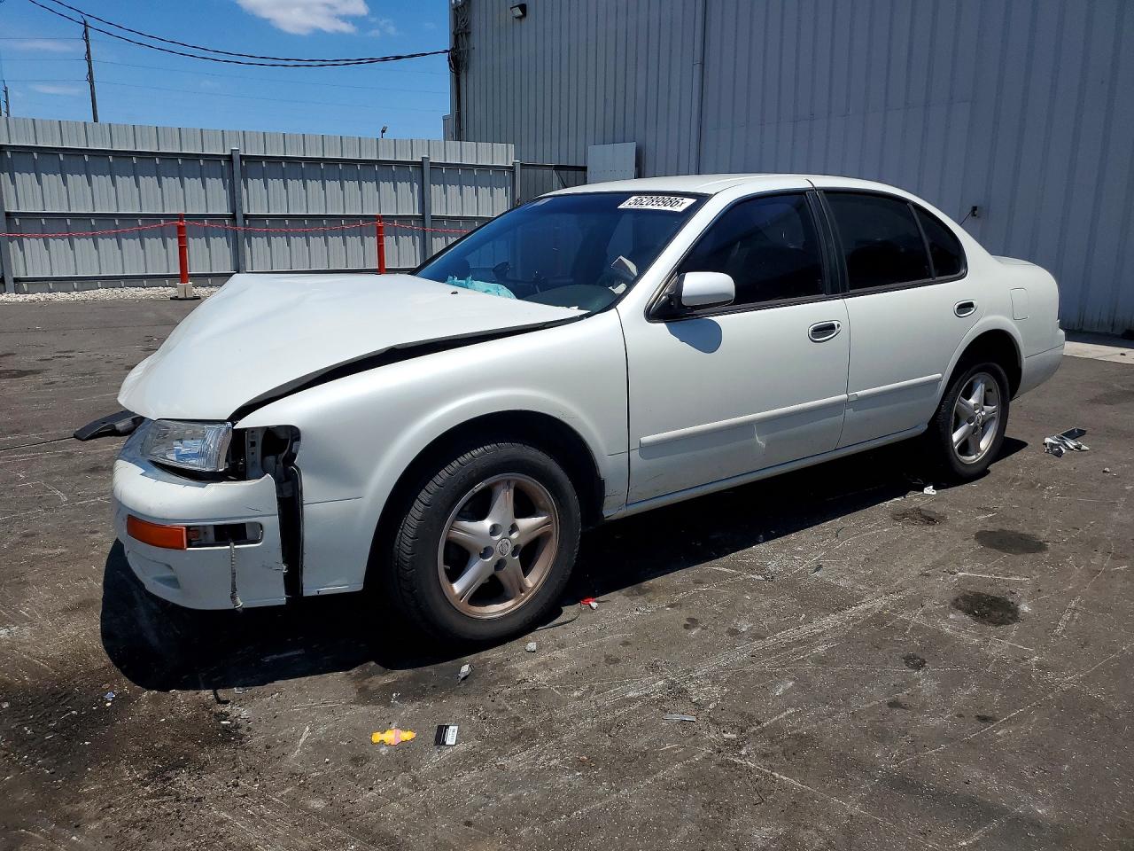 Salvage Nissan Maxima Image