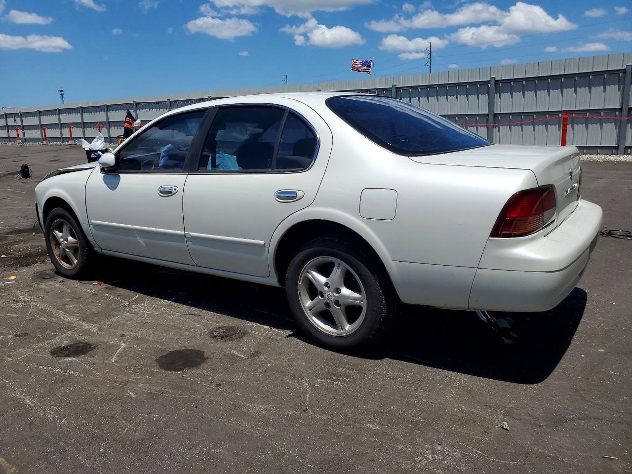 Nissan Maxima Gxe