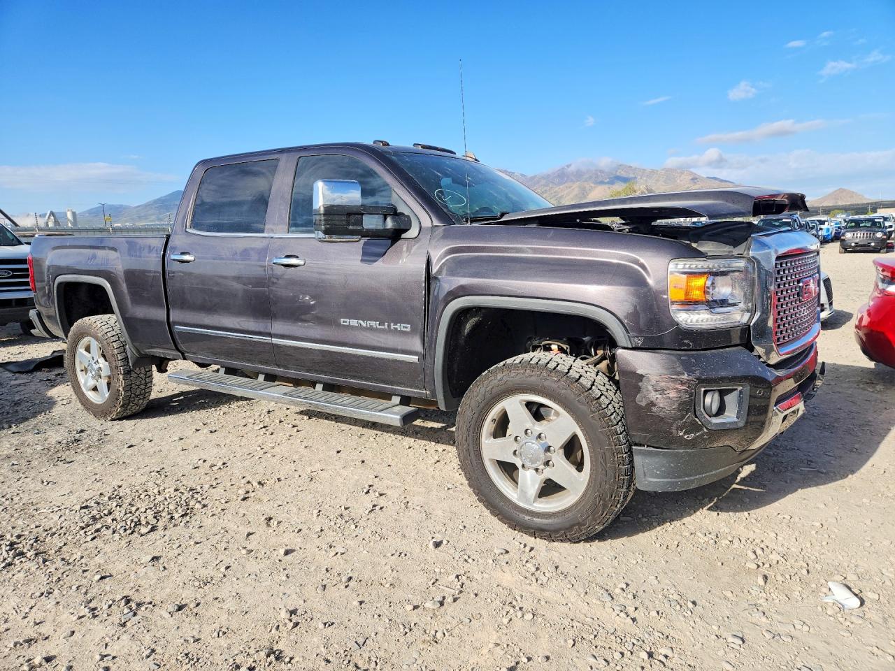 GMC Sierra K2500 Denali