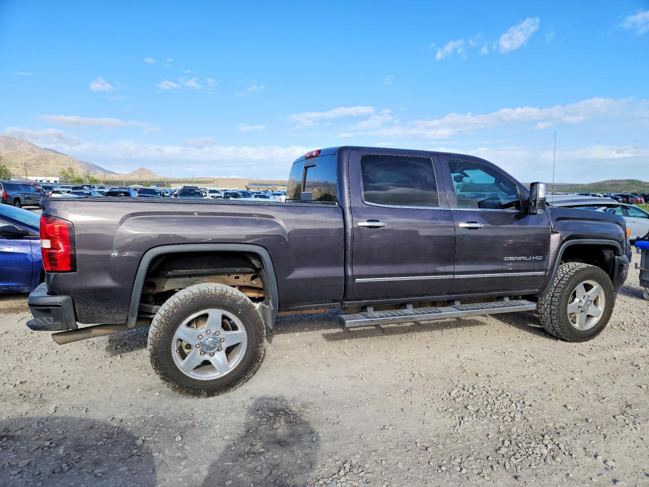 GMC Sierra K2500 Denali