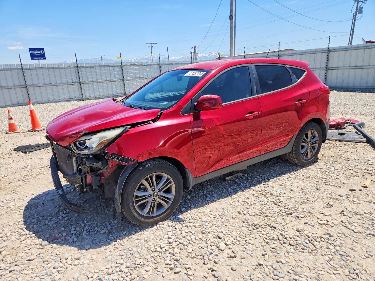 Salvage Hyundai TUCSON Image