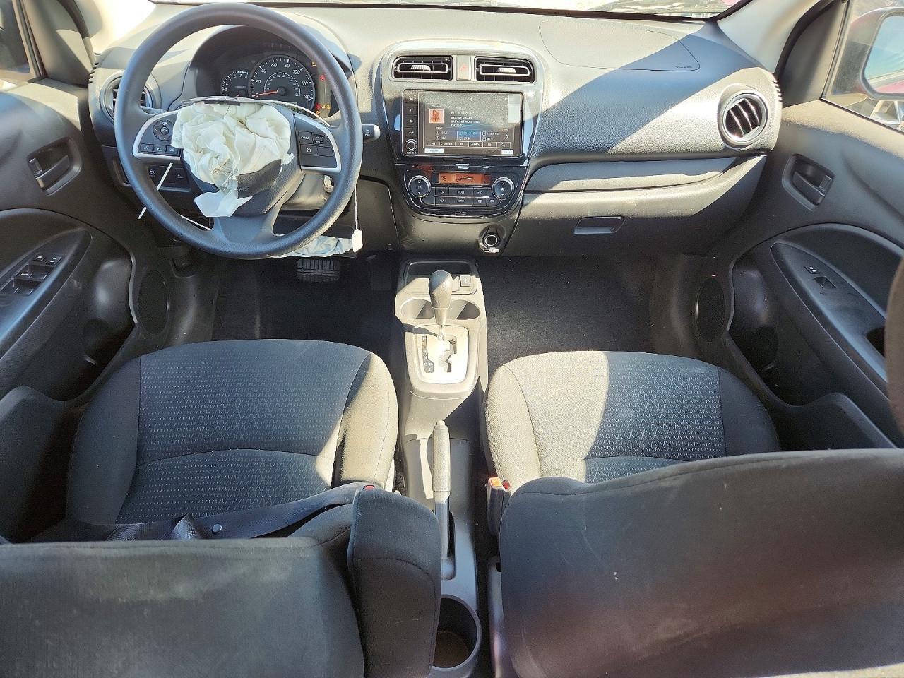 Mitsubishi Mirage G4 Es