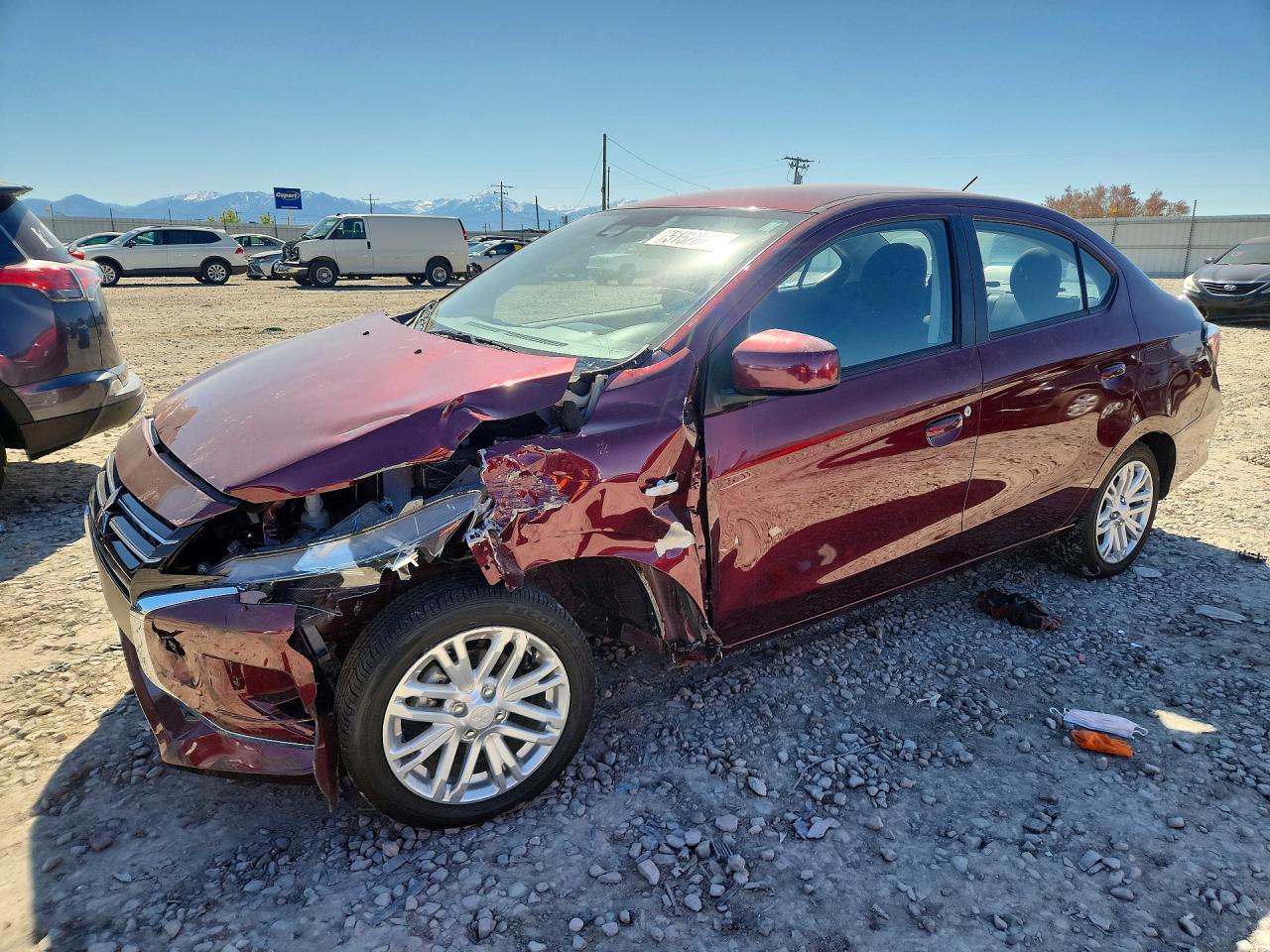 Salvage Mitsubishi Mirage Image