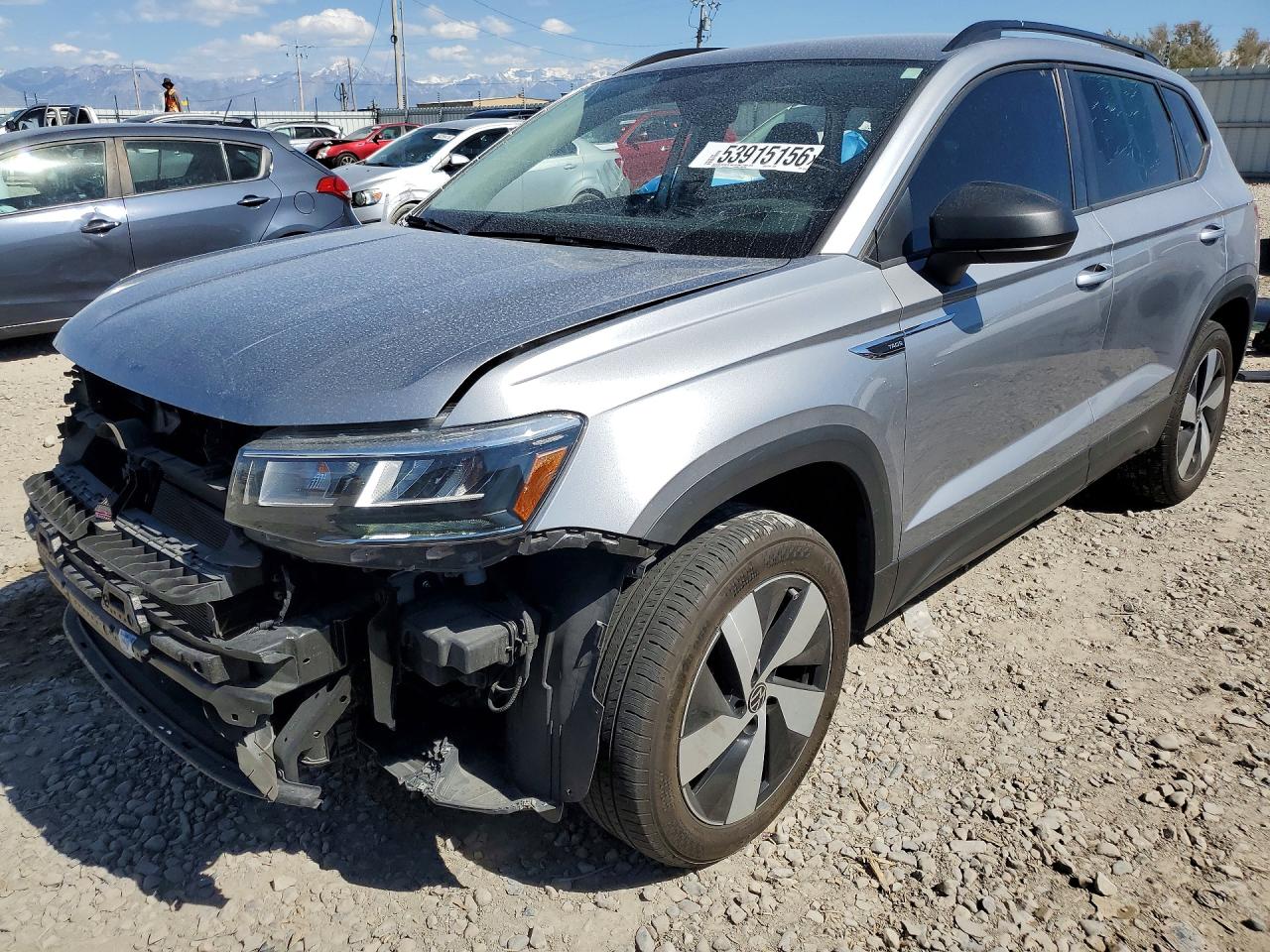 Salvage Volkswagen Taos Image