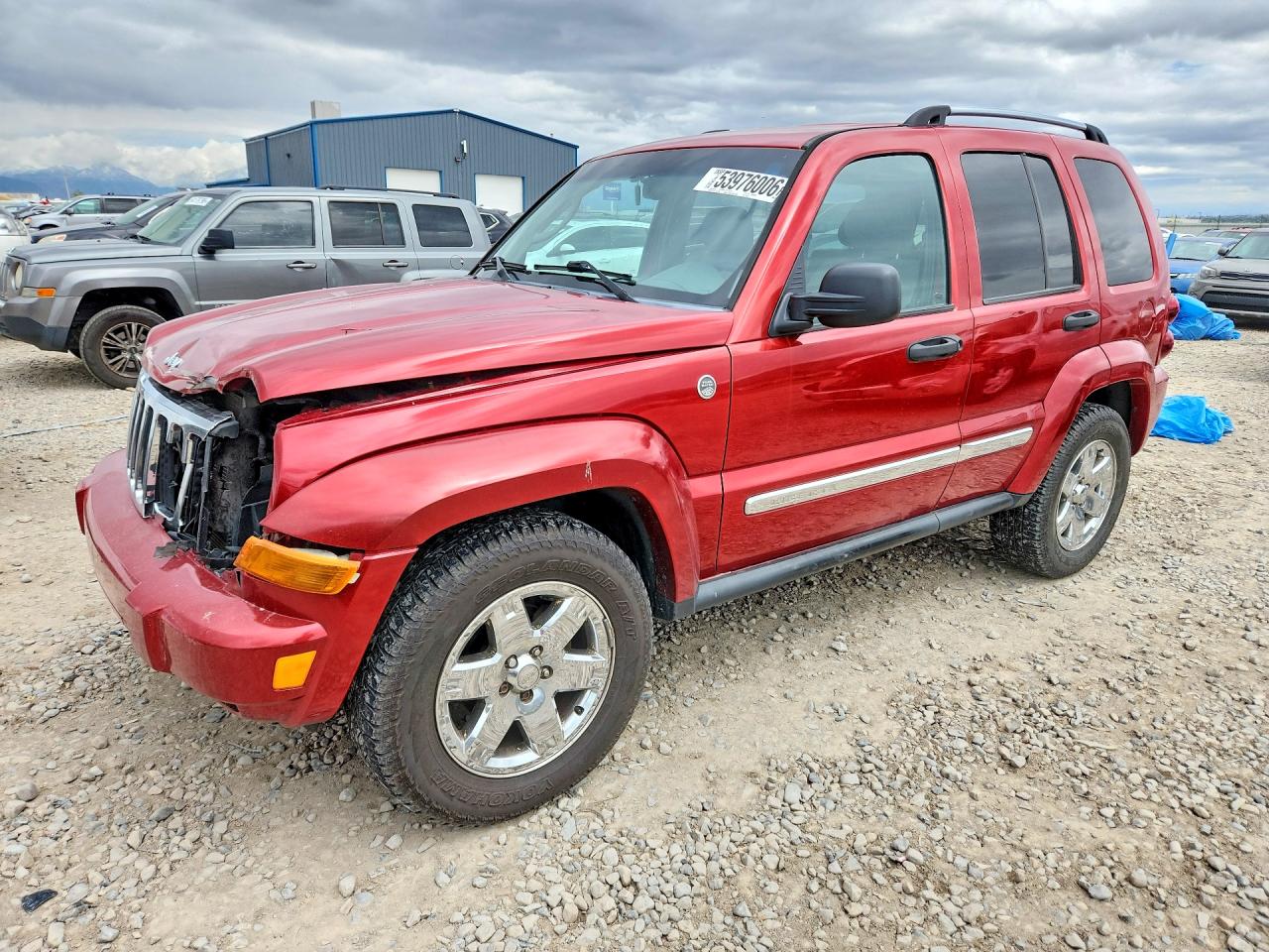 Salvage Jeep Liberty Image