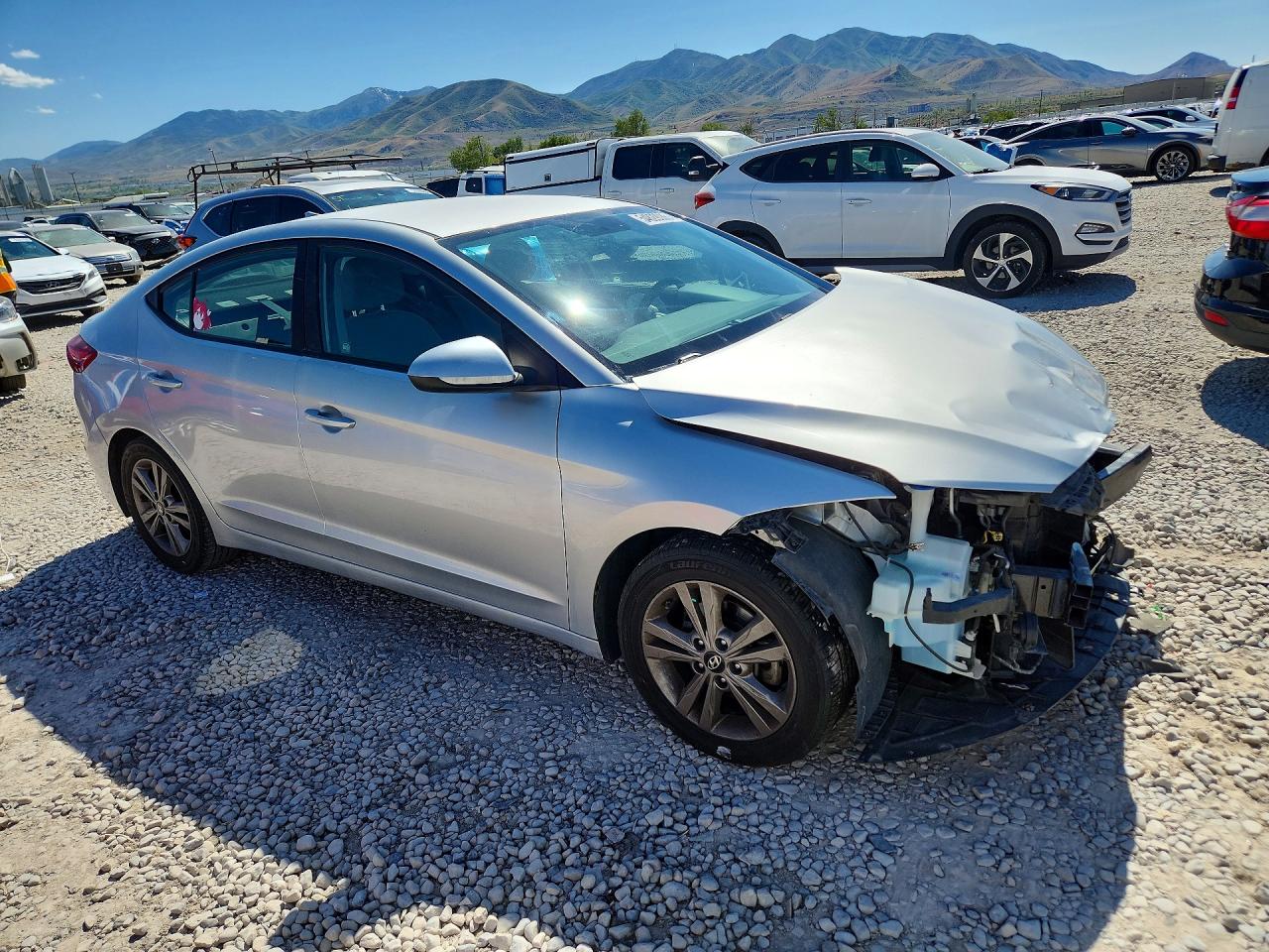 Hyundai ELANTRA Sel